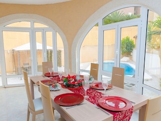 Villa Rojales Features 16