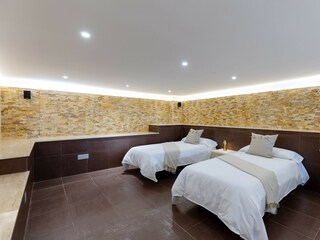 Villa Rojales Features 24