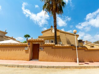 Villa Rojales Outdoor Recording 8