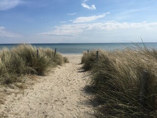 nahegelegener Strandabgang