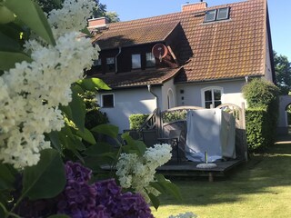 Gartenbereich Ferienhaus Anna