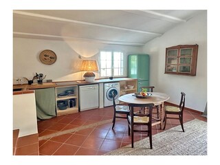 Holiday house Procchio Kitchen 28