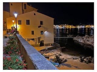 Holiday house Procchio Environment 40