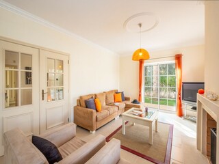 Villa Almancil Features 16