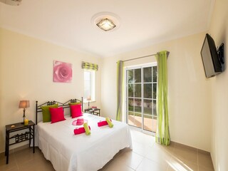 Villa Almancil Features 11