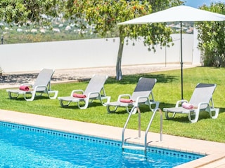 Villa Santa Bárbara De Nexe  34