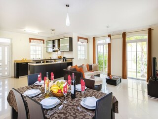 Villa Porches Features 5