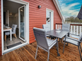 Geräumige Terrasse