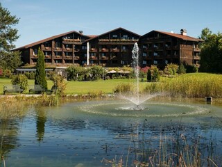 Außenansicht ohne Fahne