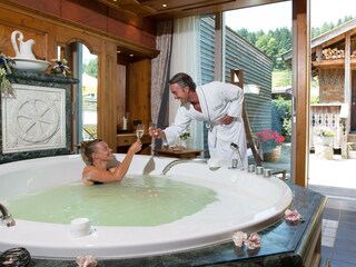 Private Spa Suite im Bergwiesen Spa
