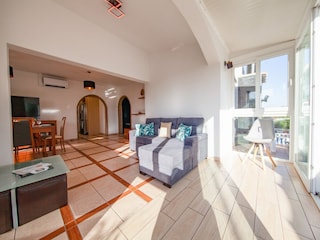 Villa Estômbar  4