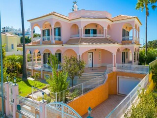 Villa Ferreiras  43