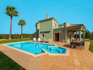 Villa Estômbar  18