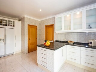 Villa Vale do Garrão Features 25