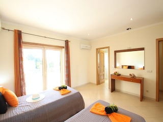 Villa Ferreiras  38