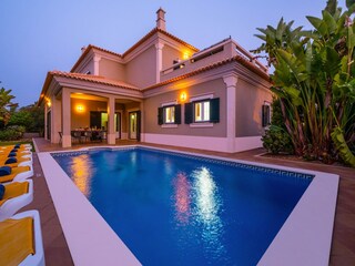 Villa Ferreiras  43