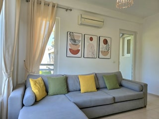 Apartment Gjiri Lalzit  23