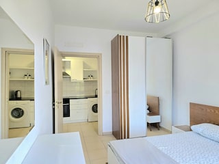 Apartment Gjiri Lalzit  31