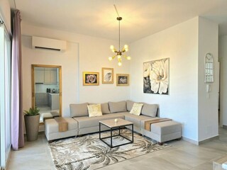 Apartment Gjiri Lalzit Ausstattung 14