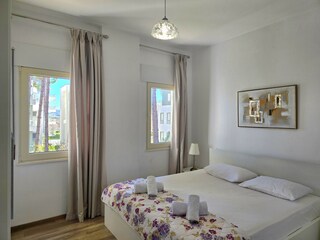 Apartment Gjiri Lalzit Ausstattung 9