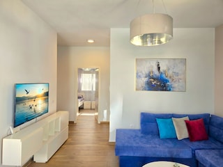 Apartment Gjiri Lalzit Features 22