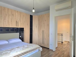 Villa Gjiri Lalzit  15