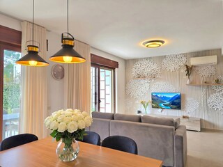 Villa Gjiri Lalzit Features 15