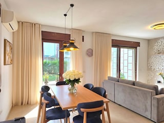 Villa Gjiri Lalzit Features 16