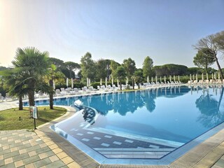 Villa Gjiri Lalzit  30
