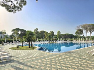 Villa Gjiri Lalzit  35