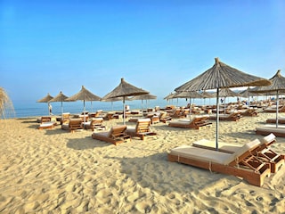 Villa Gjiri Lalzit Environment 5