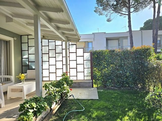 Villa Gjiri Lalzit  17