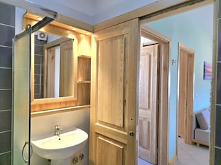 Apartment Gjiri Lalzit  13