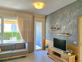 Apartment Gjiri Lalzit  31