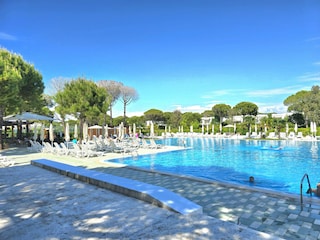 Apartment Gjiri Lalzit  10