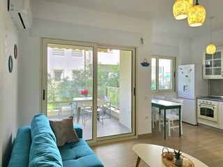 Apartment Gjiri Lalzit  19