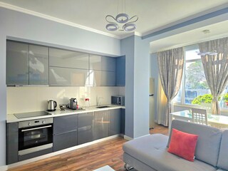 Apartment Gjiri Lalzit Features 19