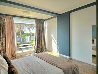 Apartment Gjiri Lalzit Features 21