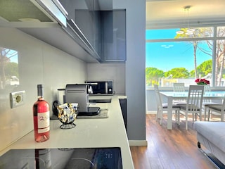 Apartment Gjiri Lalzit Features 8