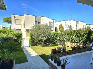 Villa Gjiri Lalzit Außenaufnahme 7