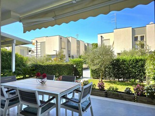 Villa Gjiri Lalzit Außenaufnahme 8