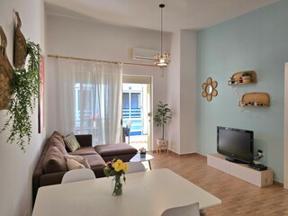 Apartment Gjiri Lalzit  11
