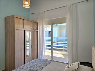 Apartment Gjiri Lalzit  23