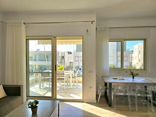 Apartment Gjiri Lalzit Features 13