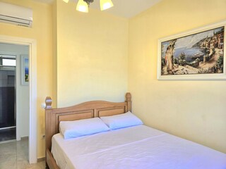 Apartment Gjiri Lalzit Features 21