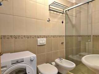 Apartment Gjiri Lalzit  33