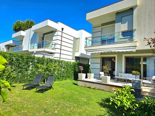 Villa Gjiri Lalzit Umgebung 28