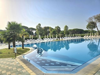 Villa Gjiri Lalzit  24