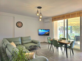 Apartment Gjiri Lalzit Ausstattung 23