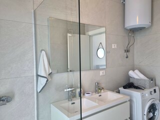 Apartment Gjiri Lalzit Ausstattung 23